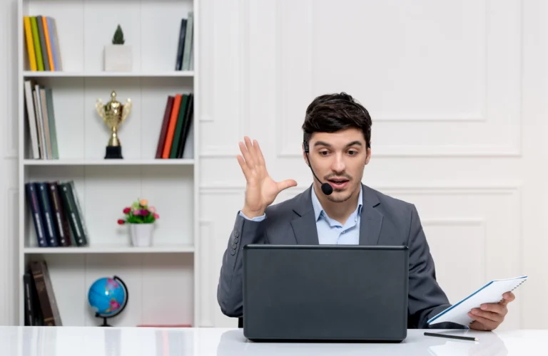 أفضل الممارسات لـ المدرسين المعتمدين في إدارة غرفة الدرس الافتراضية